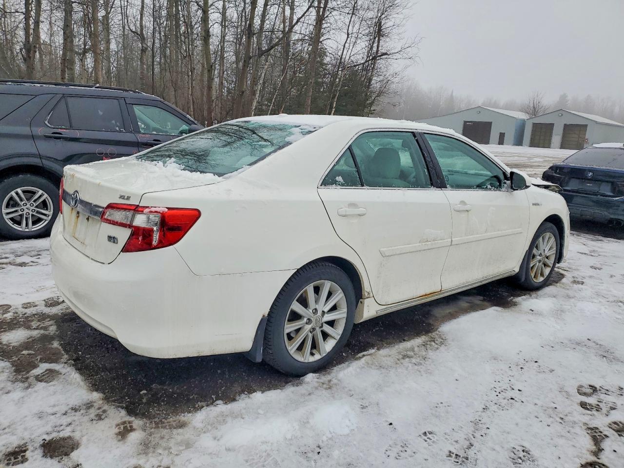 2012 TOYOTA CAMRY HYBRID photo 3