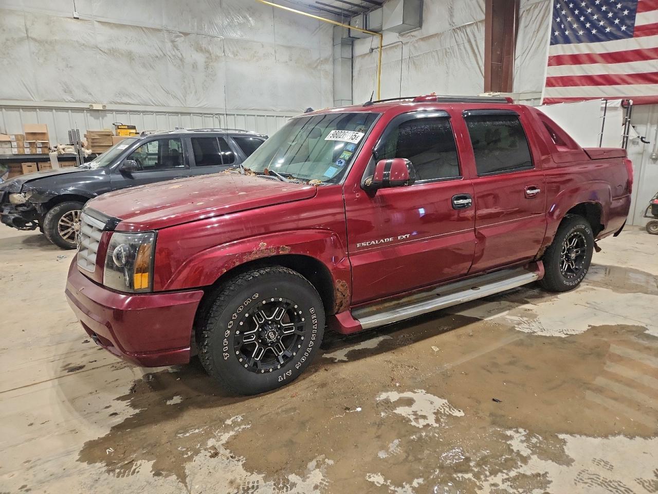2004 CADILLAC ESCALADE