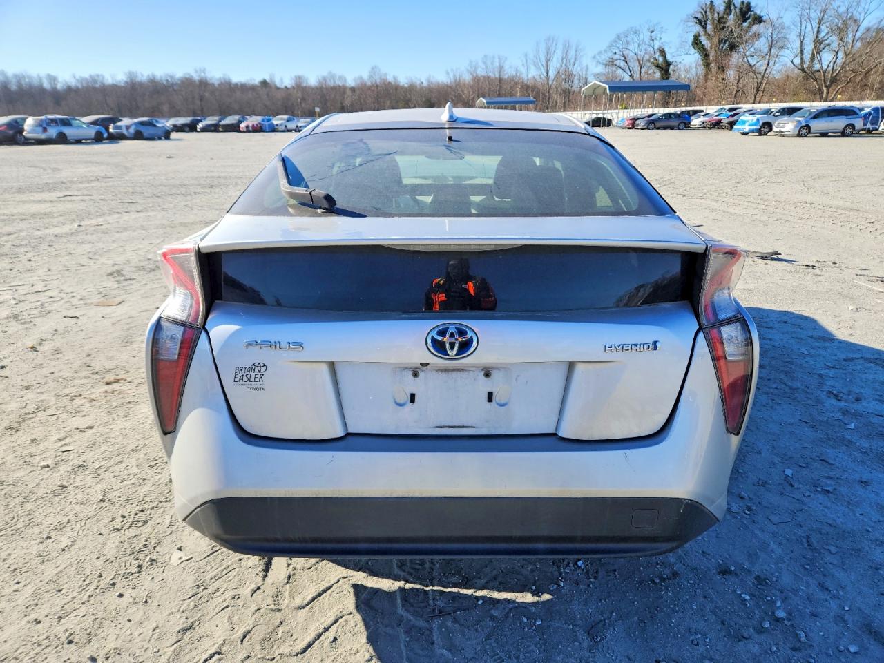 2016 TOYOTA PRIUS photo 6