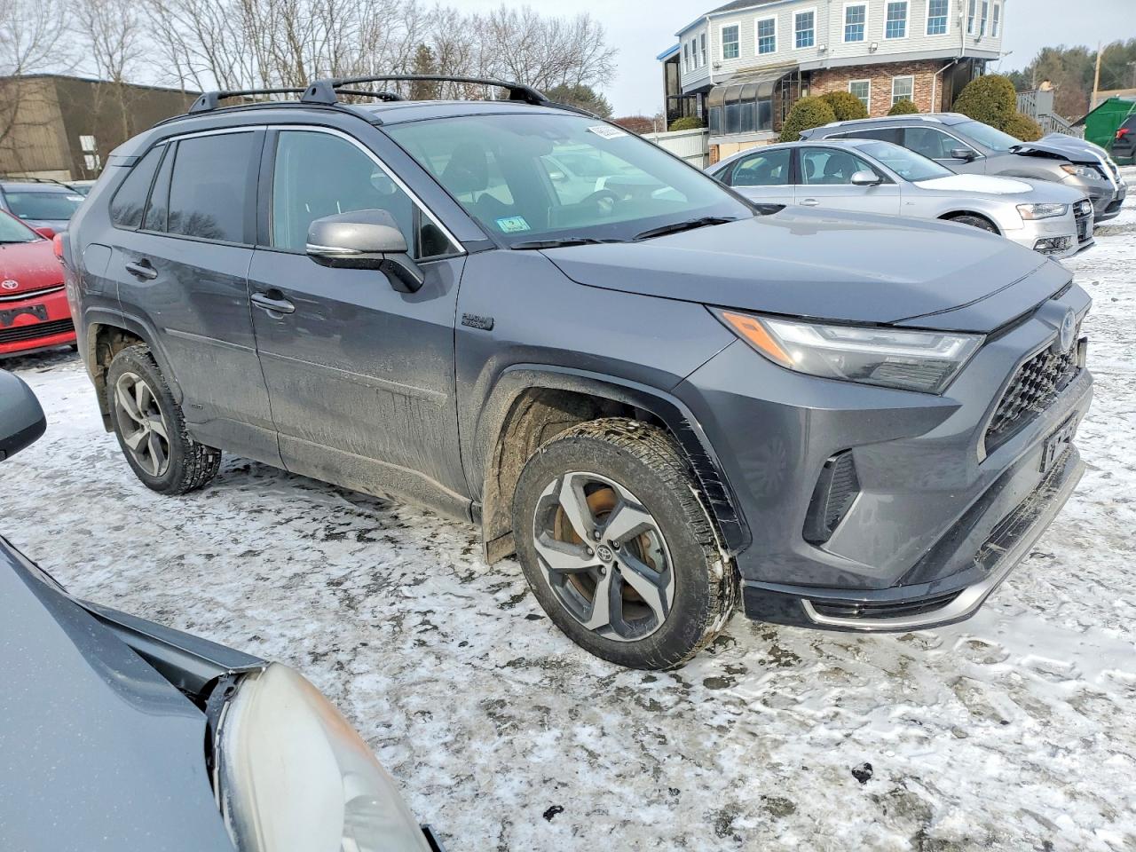 2024 TOYOTA RAV4 PRIME SE photo 4
