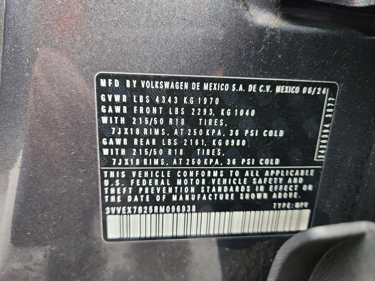 2024 VOLKSWAGEN TAOS SE photo 14