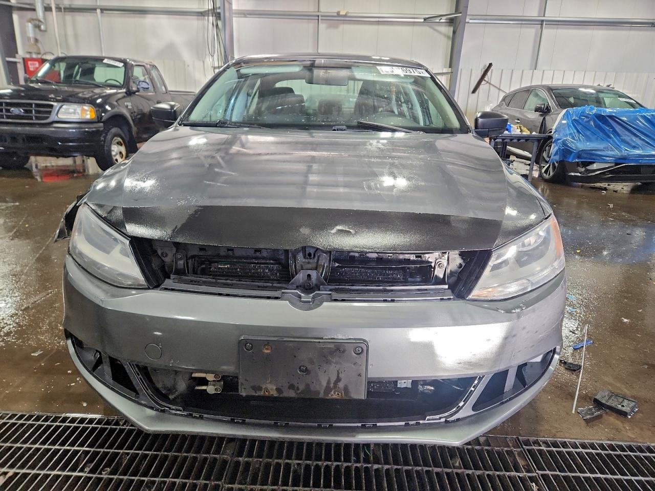 2012 VOLKSWAGEN JETTA BASE photo 5