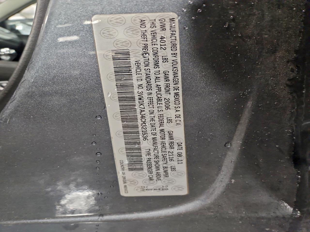 2012 VOLKSWAGEN JETTA BASE photo 12