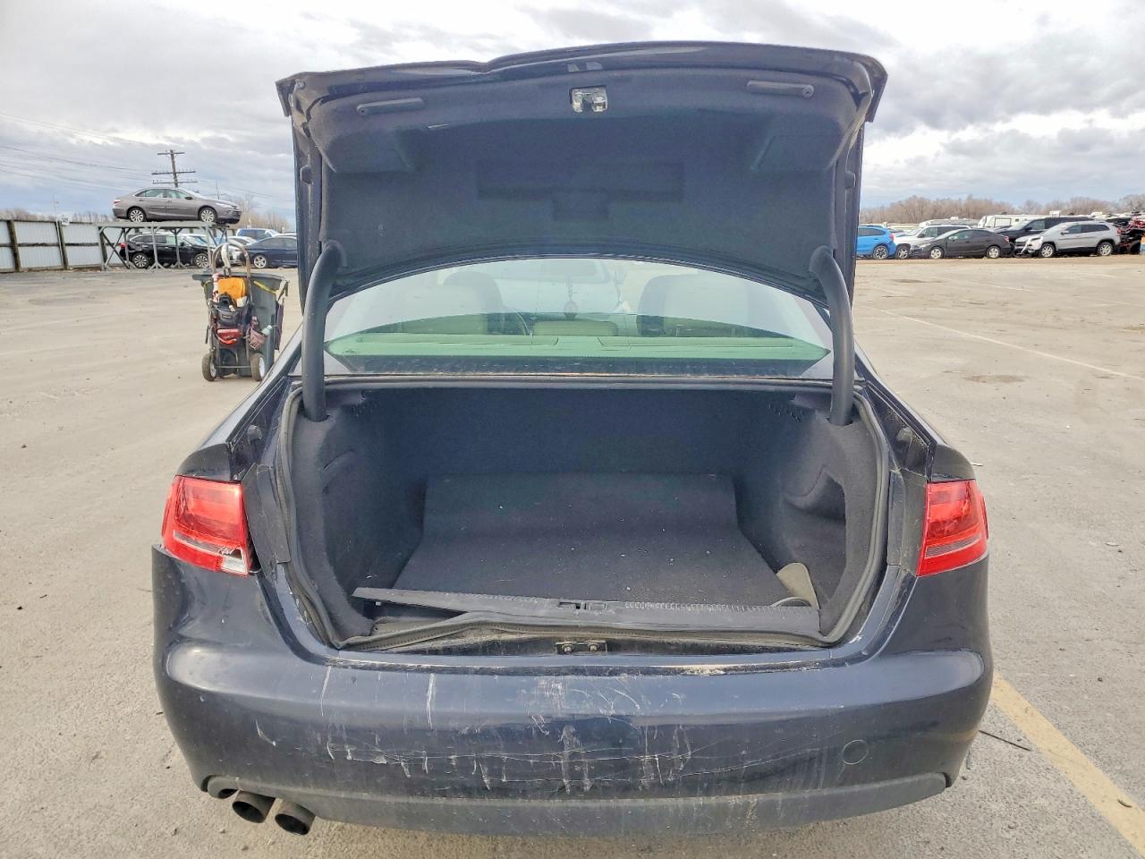 2012 AUDI A4 PREMIUM photo 6