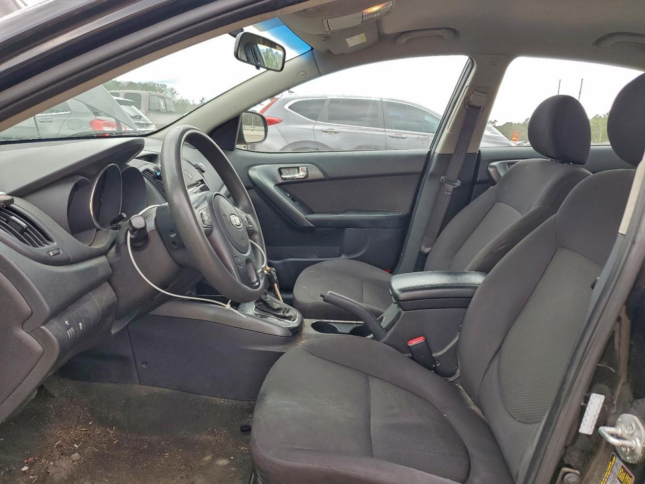 2013 KIA FORTE EX photo 7