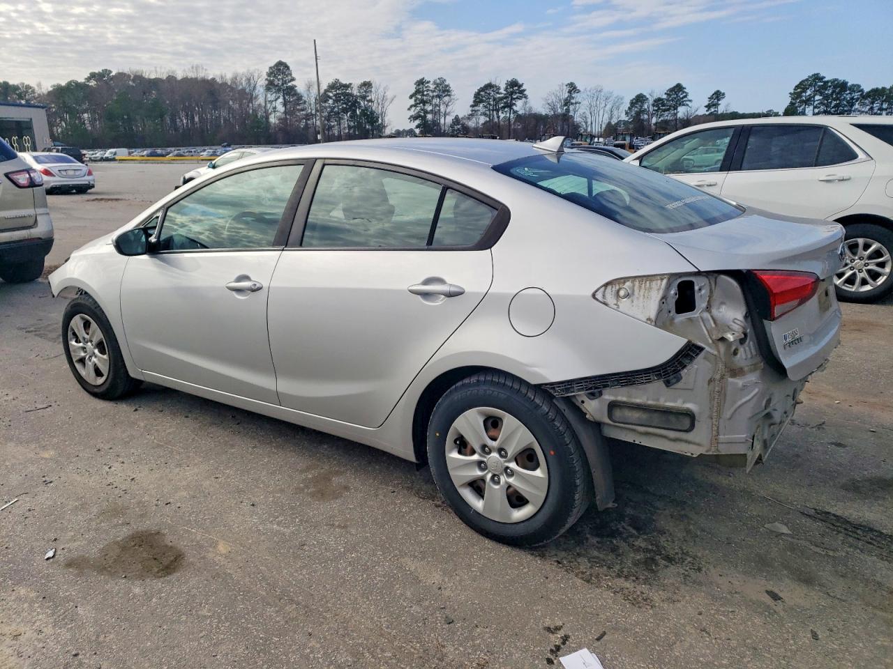 2018 KIA FORTE LX photo 3