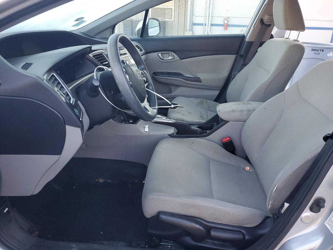 2013 HONDA CIVIC LX photo 7