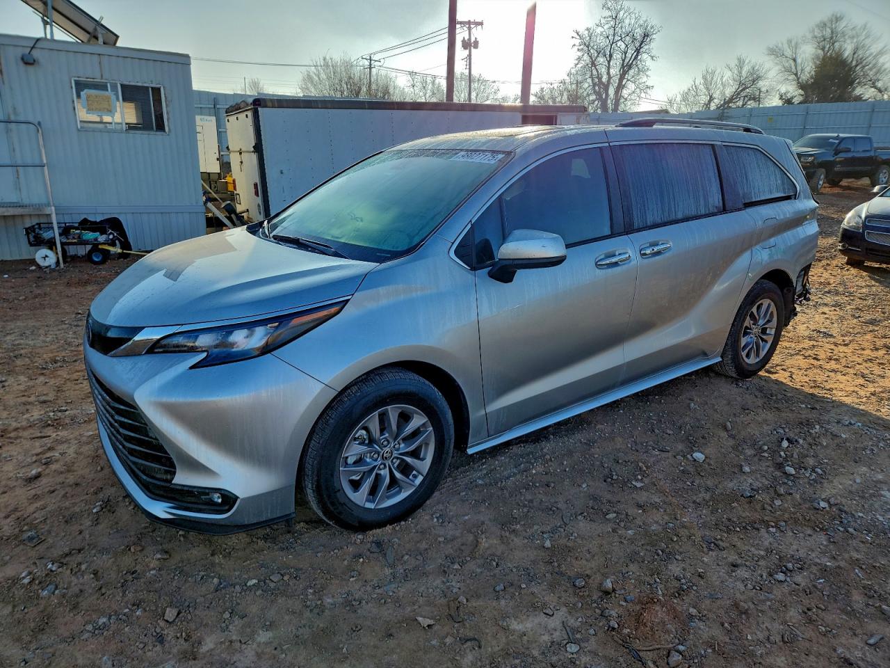 2025 TOYOTA SIENNA