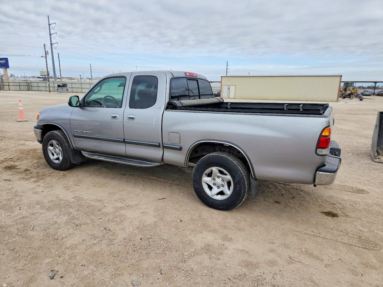 2002 TOYOTA TUNDRA ACCESS CAB photo 2