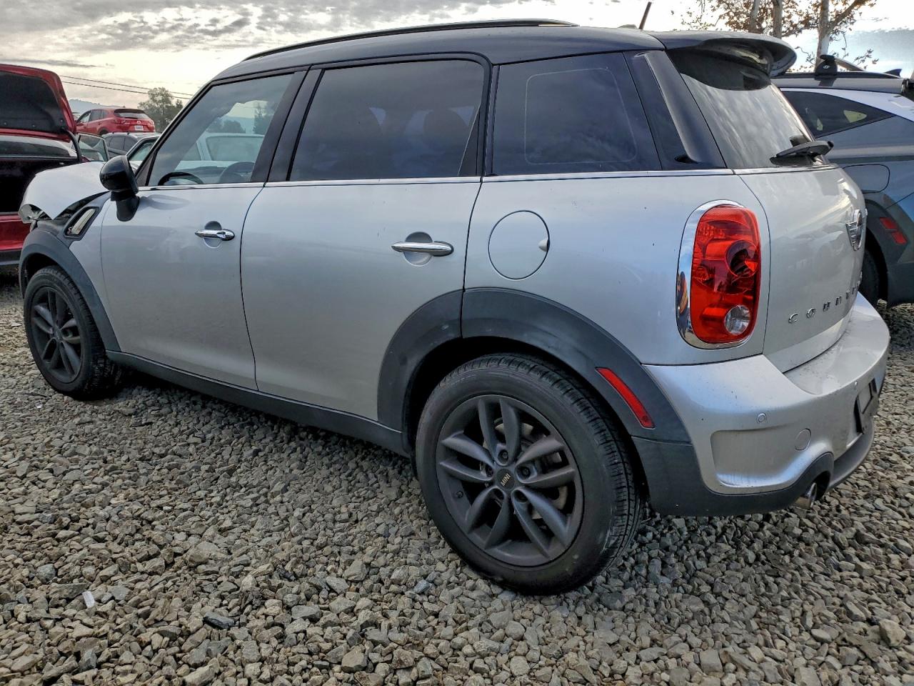 2014 MINI COOPER S COUNTRYMAN photo 2
