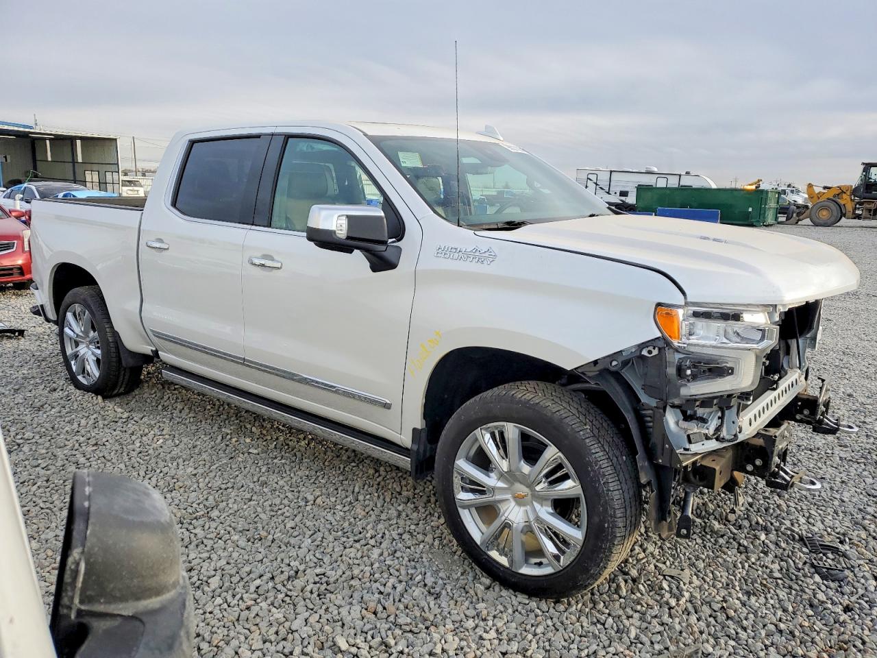 2025 CHEVROLET SILVERADO K1500 HIGH COUNTRY photo 4