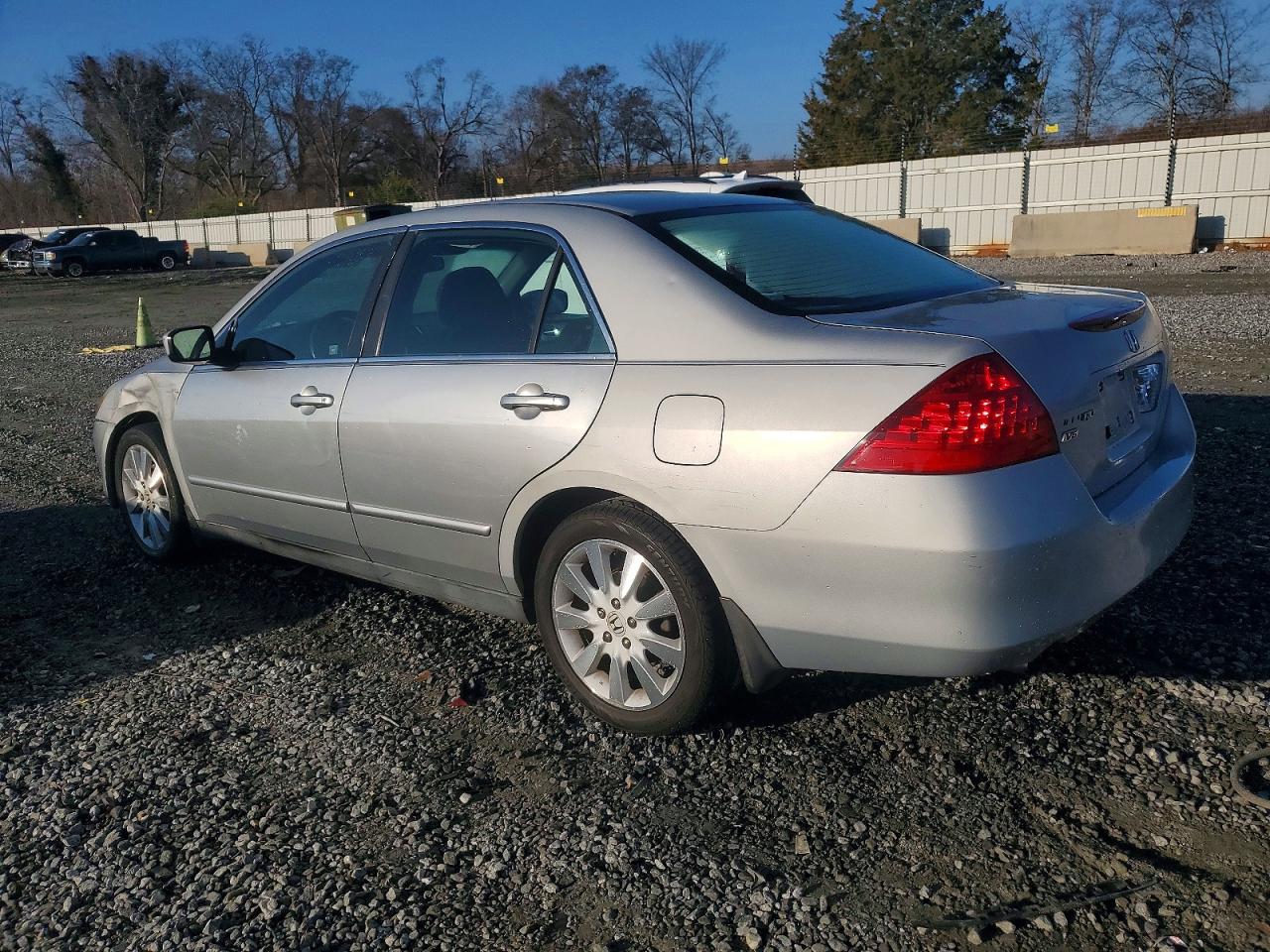 2007 HONDA ACCORD SE photo 2