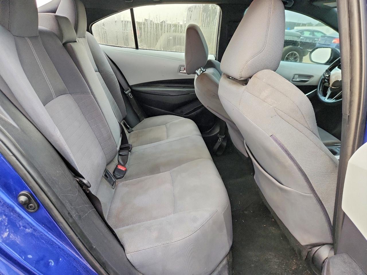 2020 TOYOTA COROLLA SE photo 10