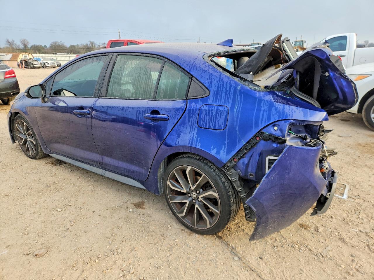 2020 TOYOTA COROLLA SE photo 2