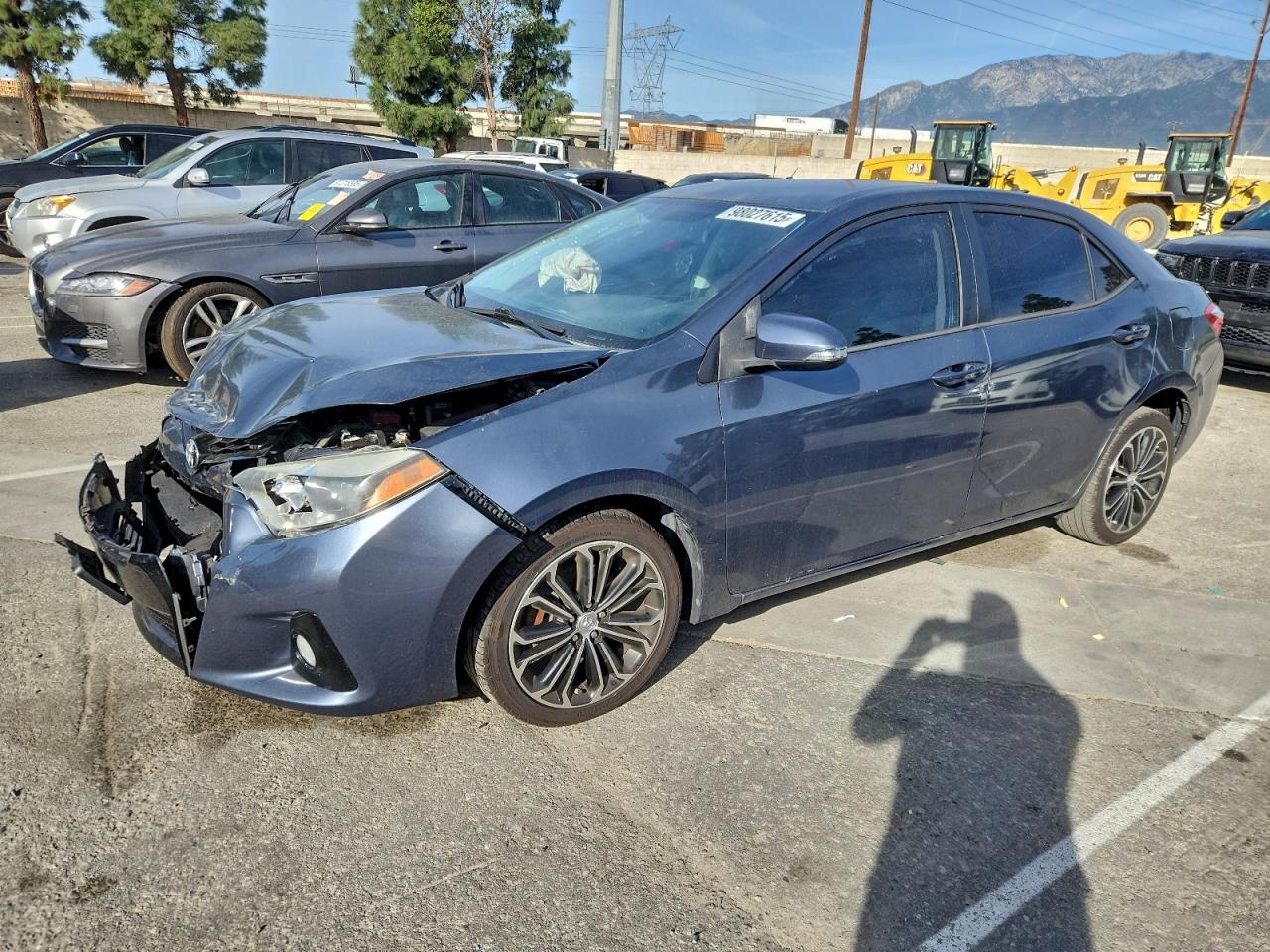 2016 TOYOTA COROLLA