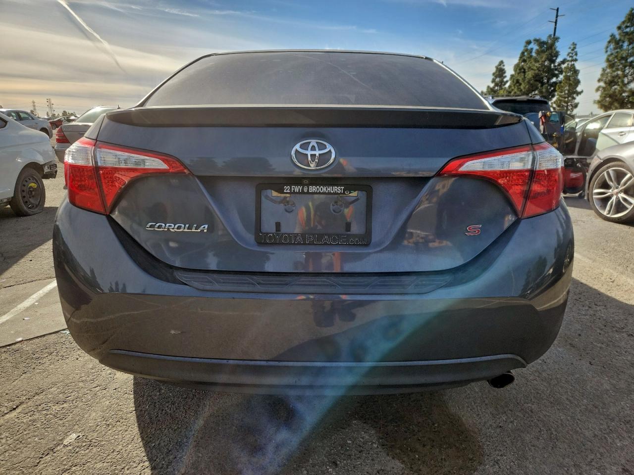 2016 TOYOTA COROLLA L photo 6