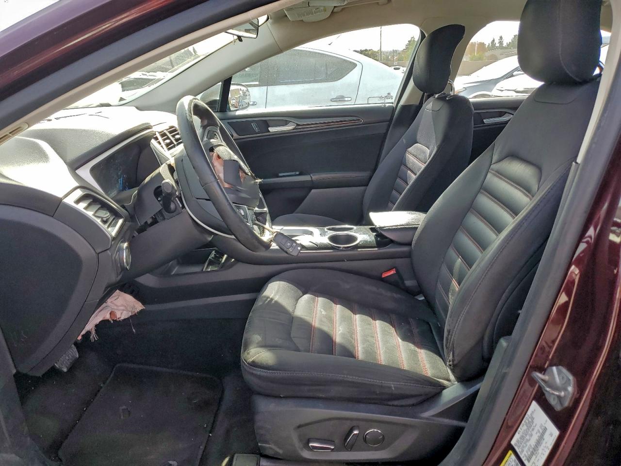 2013 FORD FUSION SE photo 25