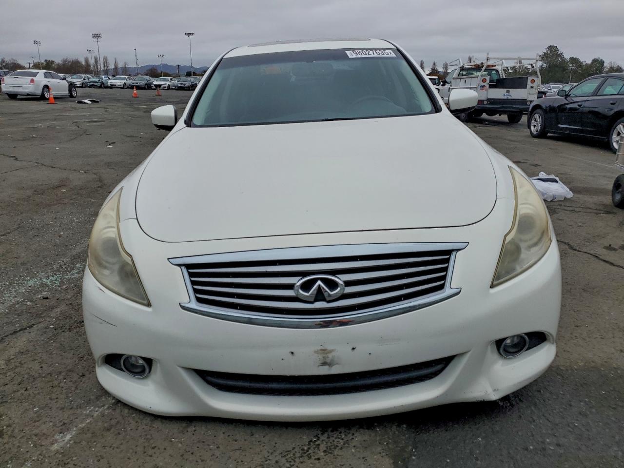2013 INFINITI G37 BASE photo 5