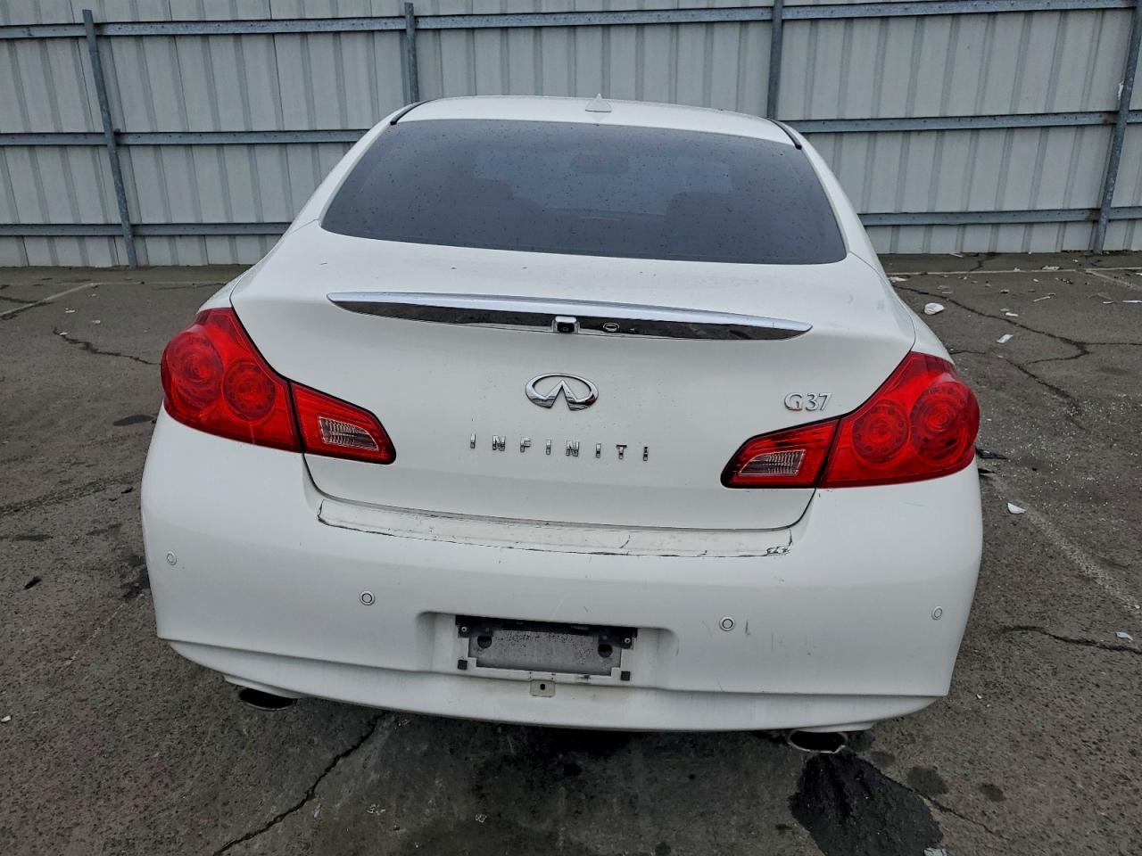 2013 INFINITI G37 BASE photo 6