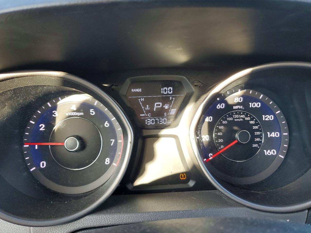 2015 HYUNDAI ELANTRA SE photo 9