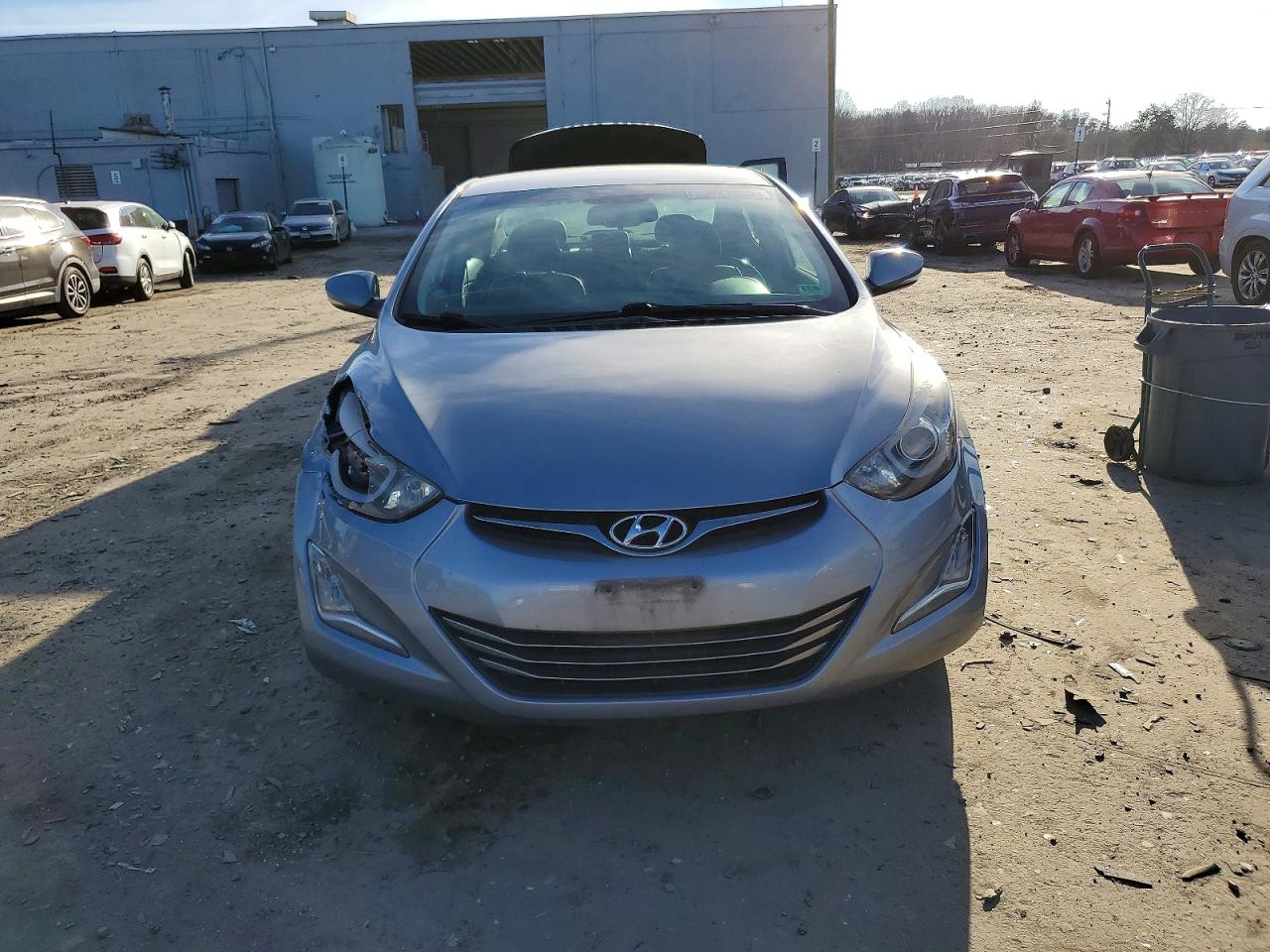 2015 HYUNDAI ELANTRA SE photo 5