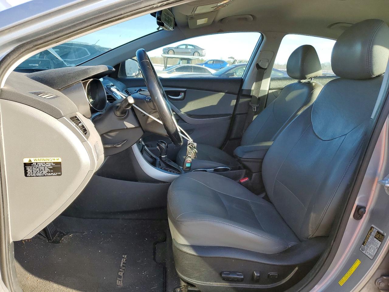 2015 HYUNDAI ELANTRA SE photo 7