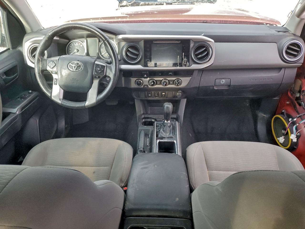 2017 TOYOTA TACOMA ACCESS CAB photo 8