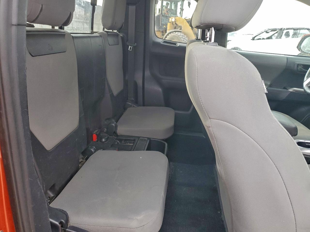 2017 TOYOTA TACOMA ACCESS CAB photo 10