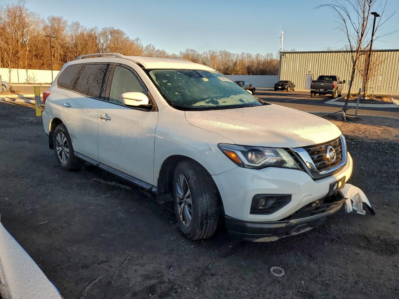 2017 NISSAN PATHFINDER S photo 4