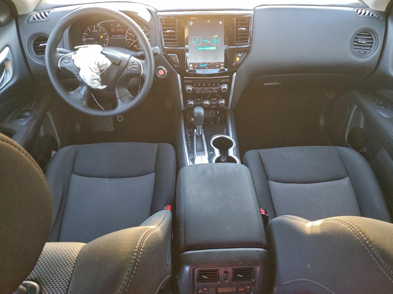 2017 NISSAN PATHFINDER S photo 8