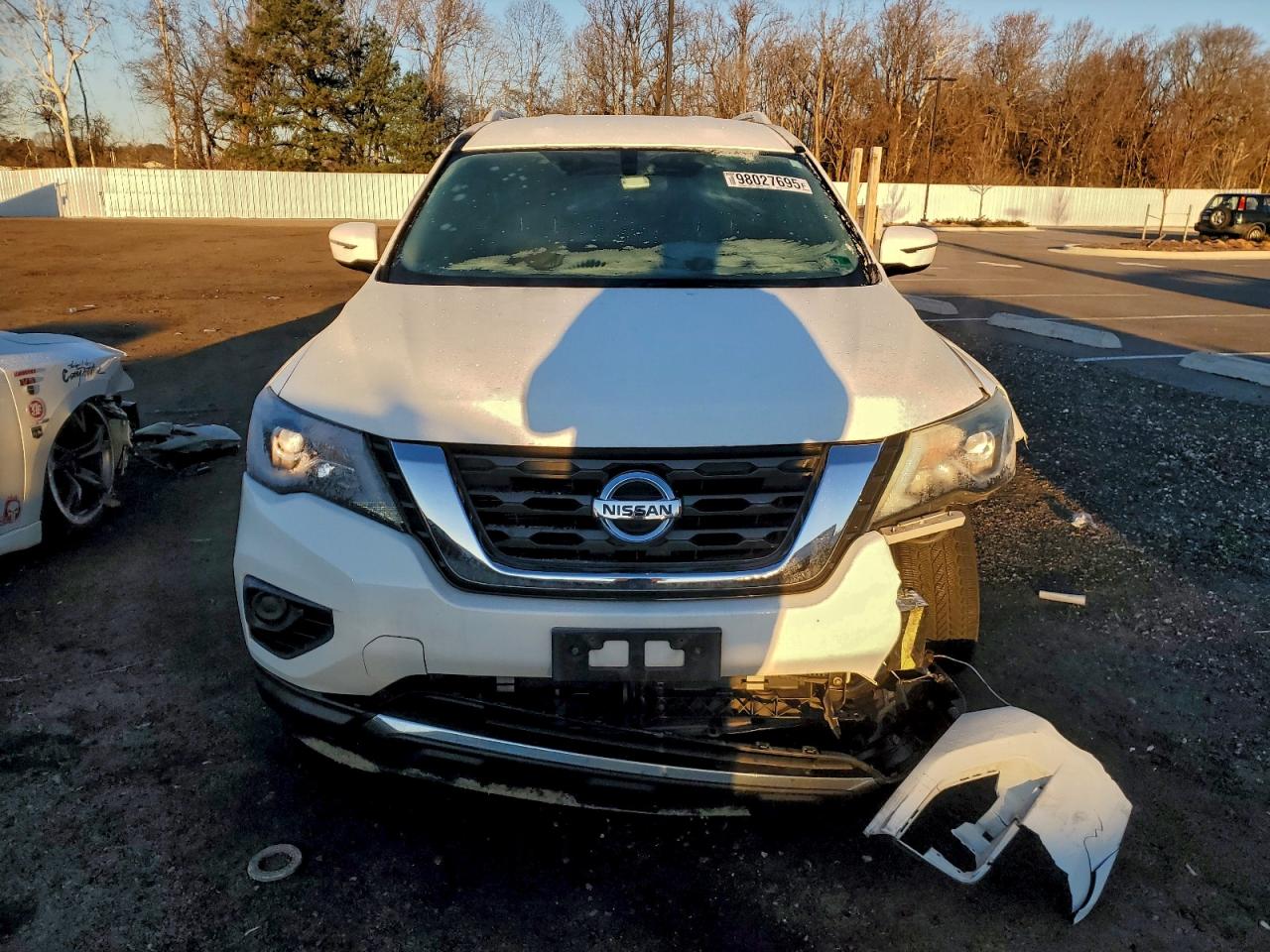 2017 NISSAN PATHFINDER S photo 5