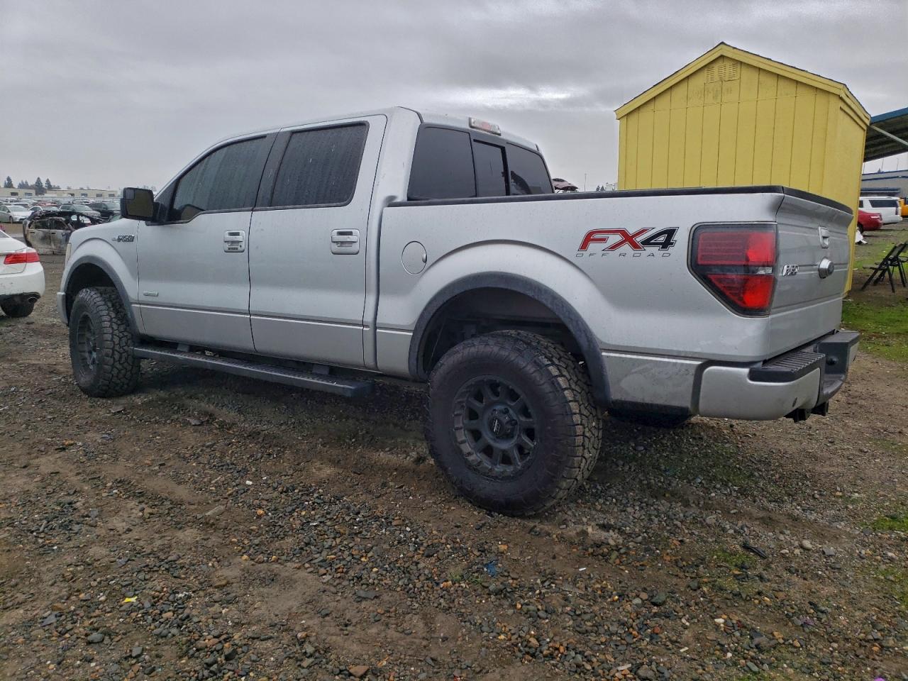 2013 FORD F150 SUPERCREW photo 2
