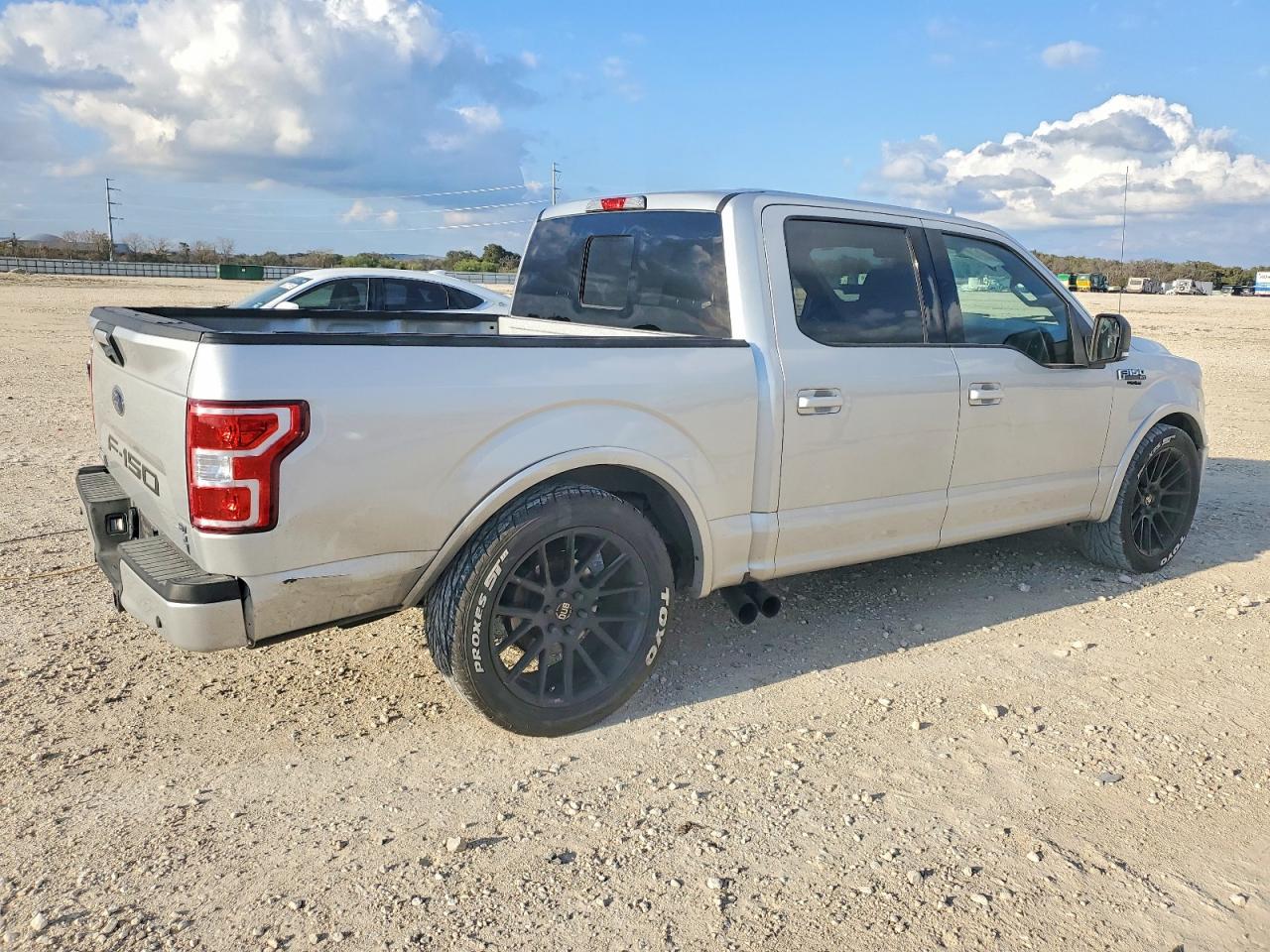 2018 FORD F150 SUPERCREW photo 3