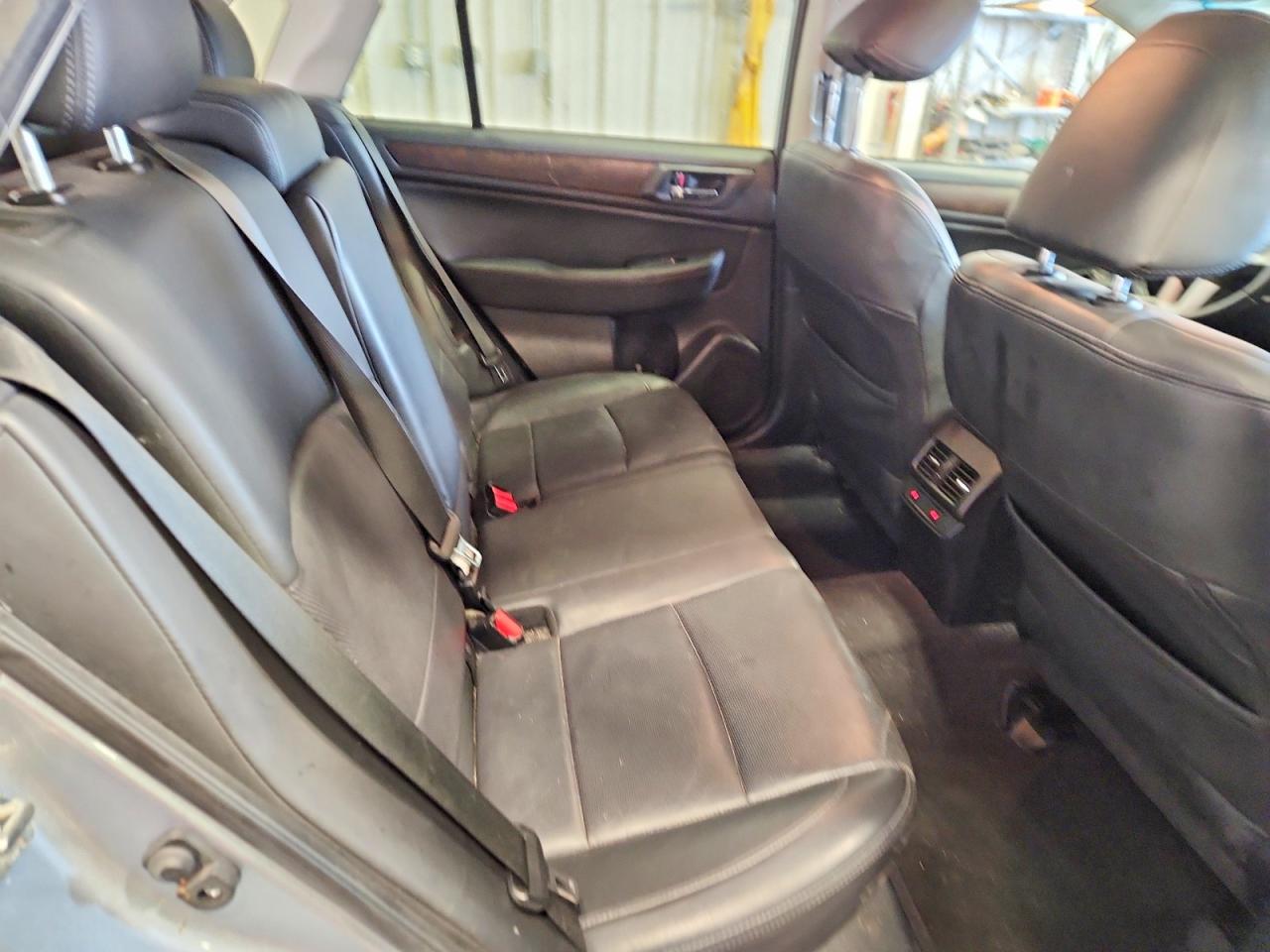 2015 SUBARU OUTBACK 2.5I LIMITED photo 11