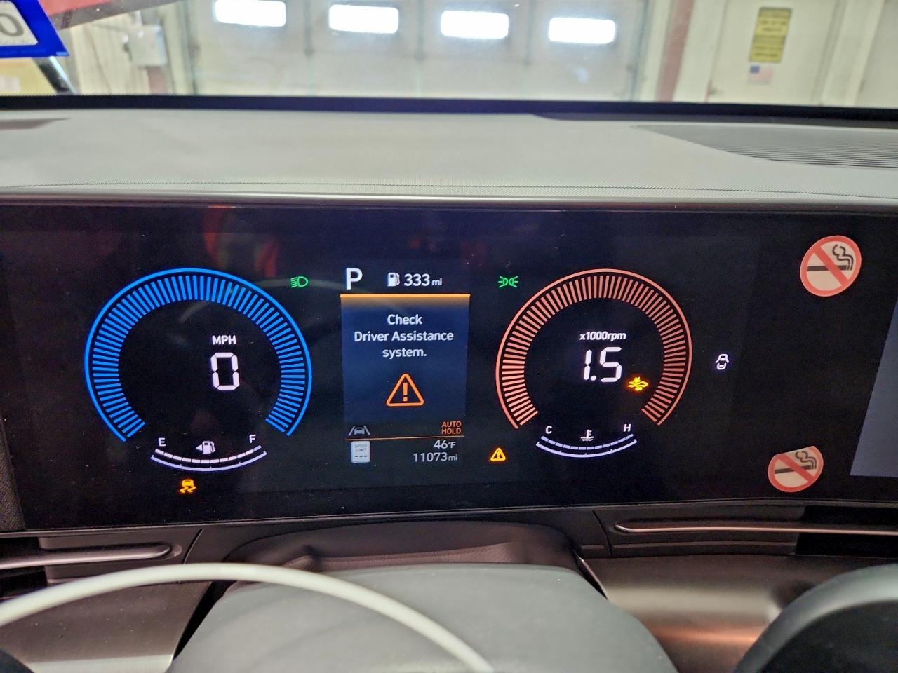 2025 HYUNDAI KONA SEL photo 25