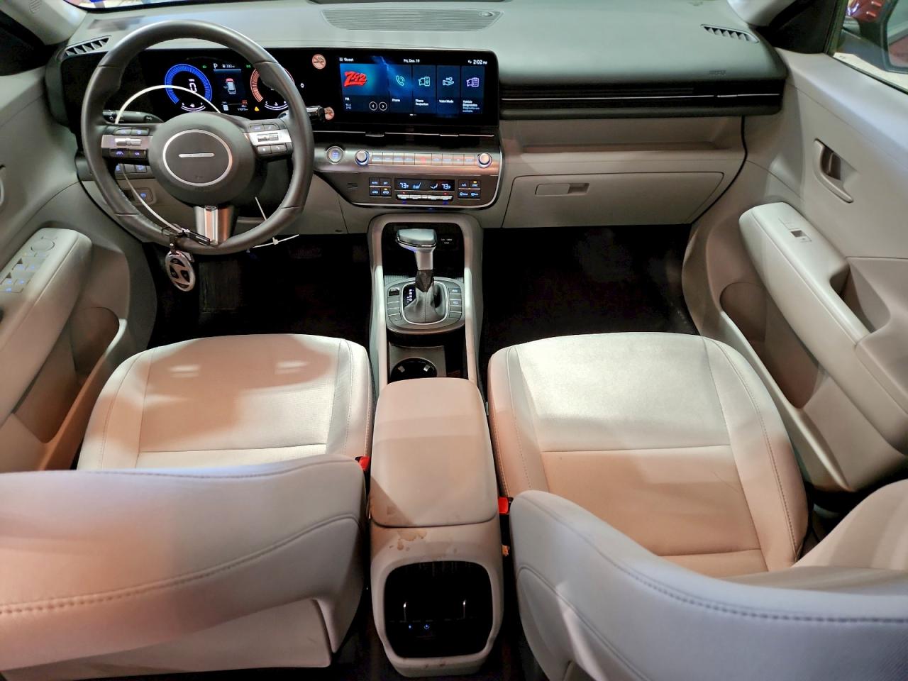 2025 HYUNDAI KONA SEL photo 22