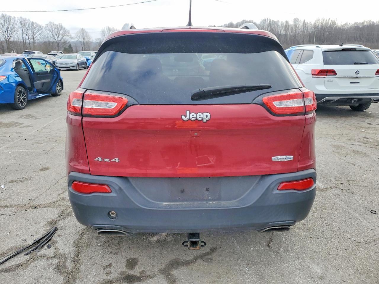 2015 JEEP CHEROKEE LATITUDE photo 11