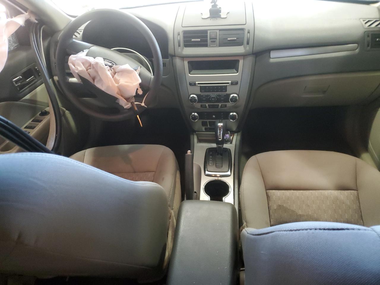 2010 FORD FUSION SE photo 8