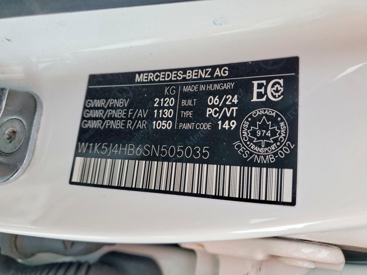 2025 MERCEDES-BENZ CLA 250 4MATIC photo 13