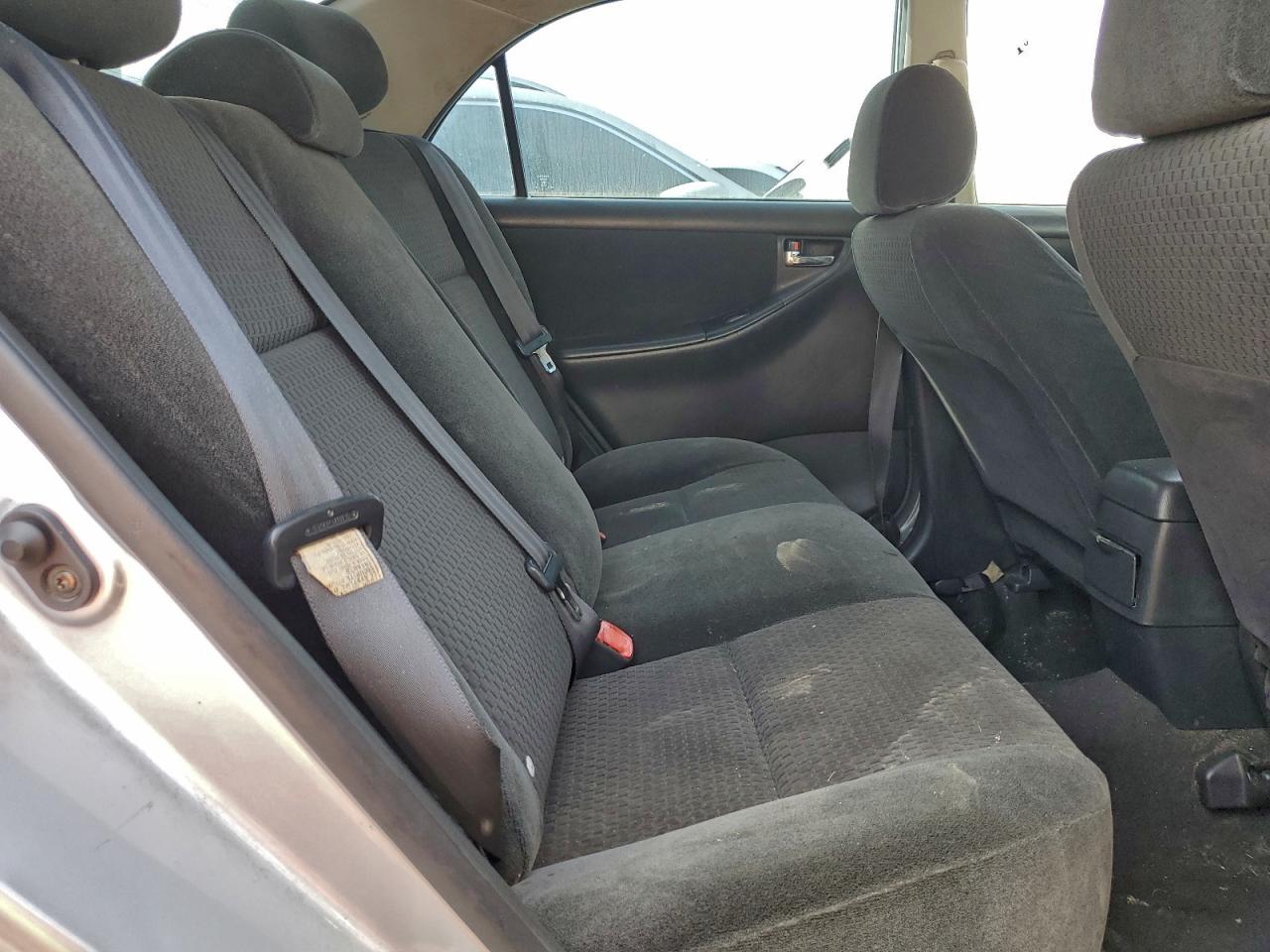 2006 TOYOTA COROLLA CE photo 10