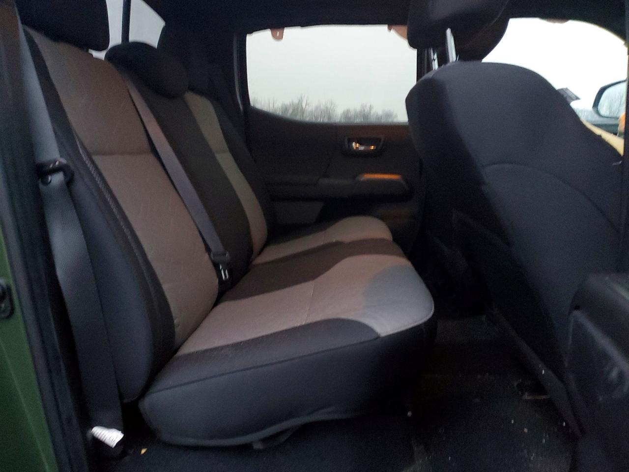 2022 TOYOTA TACOMA DOUBLE CAB photo 10