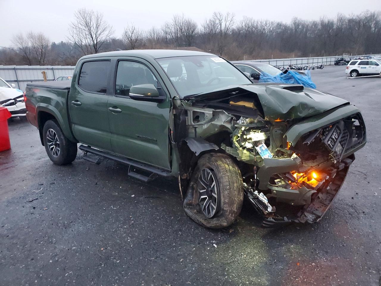2022 TOYOTA TACOMA DOUBLE CAB photo 4