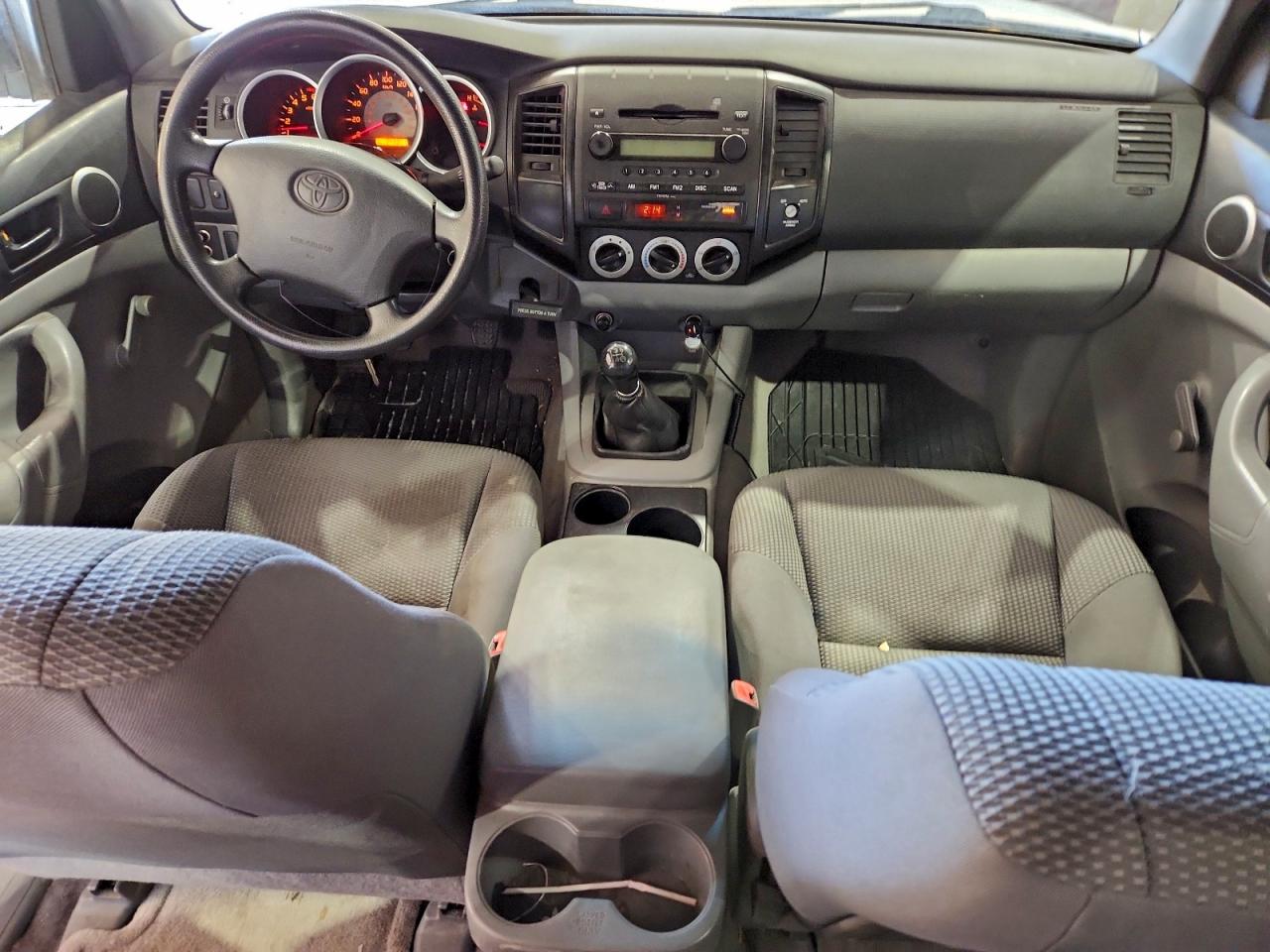 2005 TOYOTA TACOMA ACCESS CAB photo 8