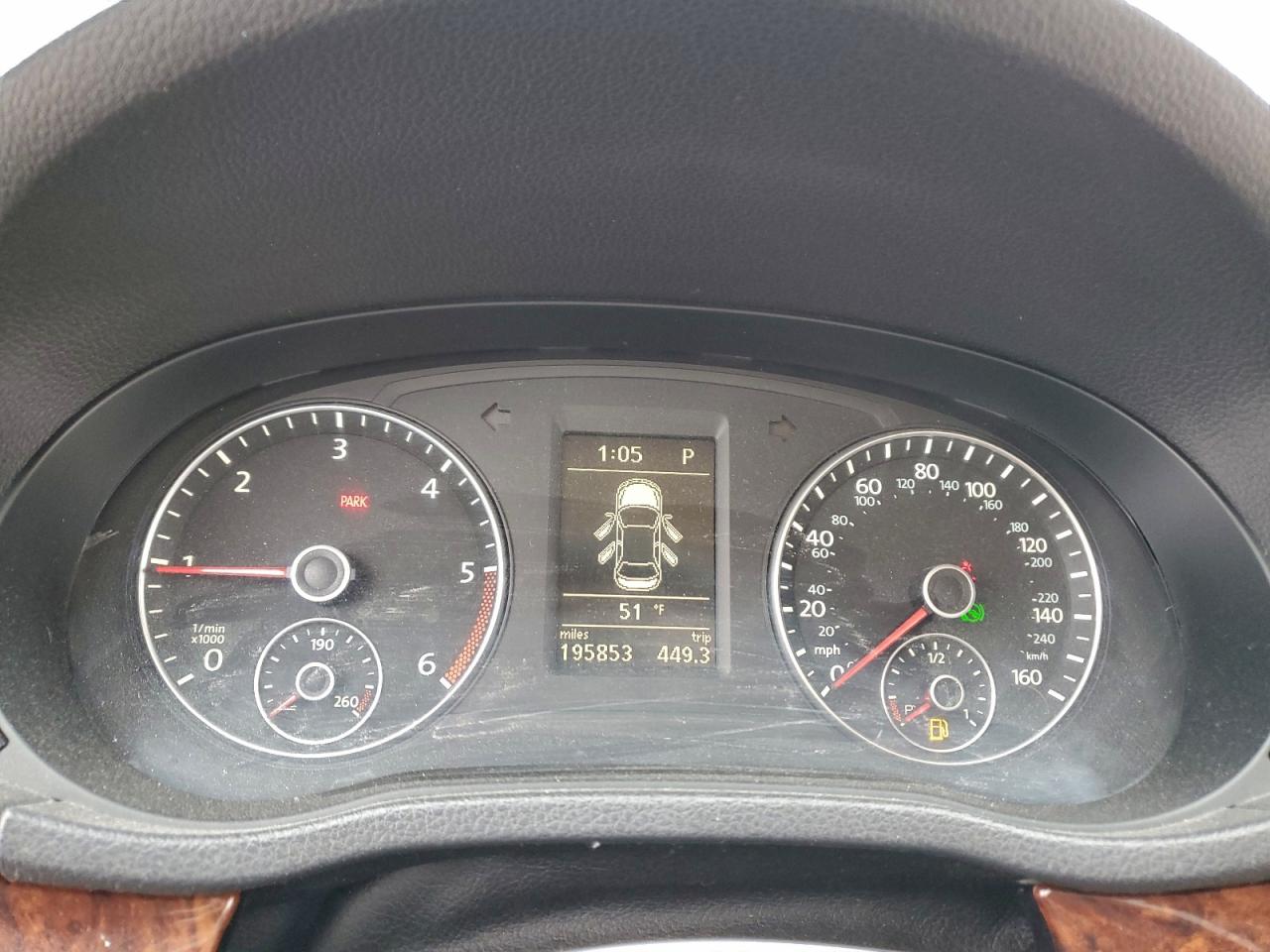 2012 VOLKSWAGEN PASSAT SEL photo 9