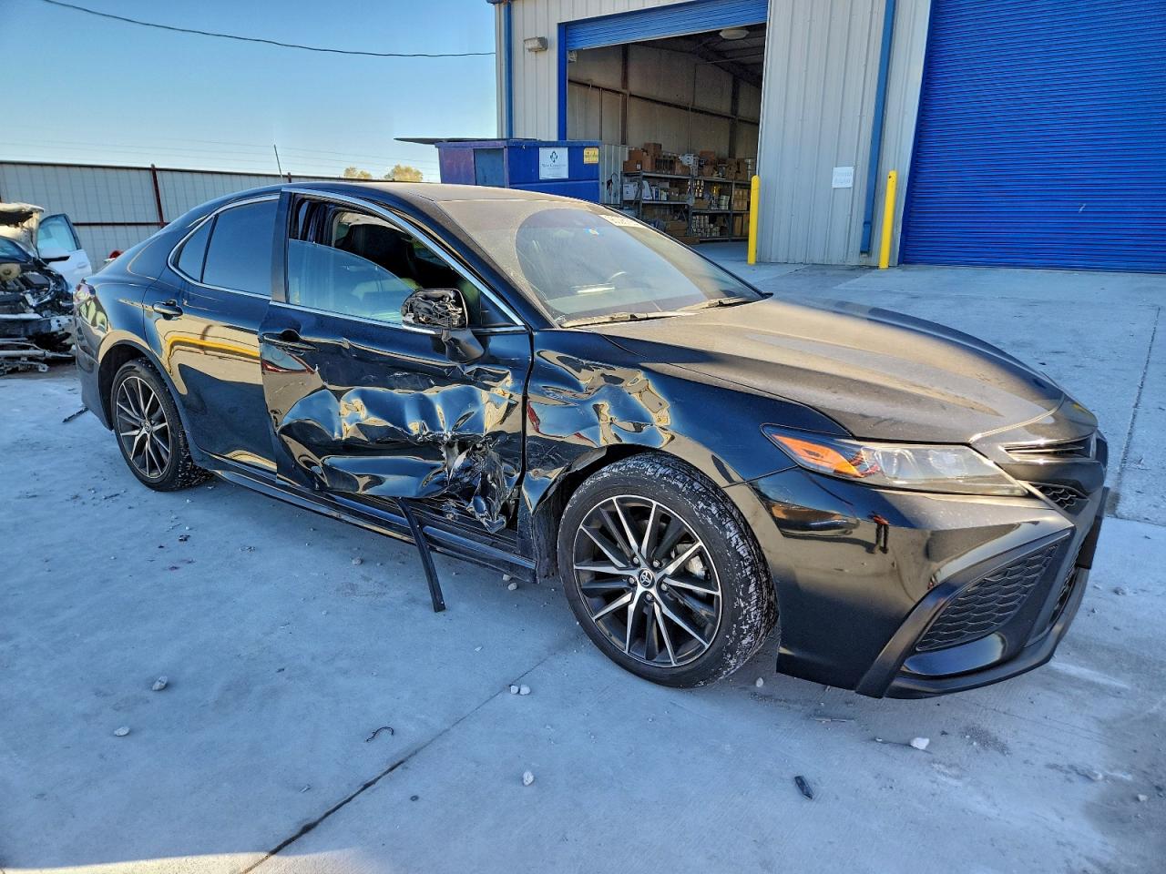 2024 TOYOTA CAMRY SE NIGHT SHADE photo 4