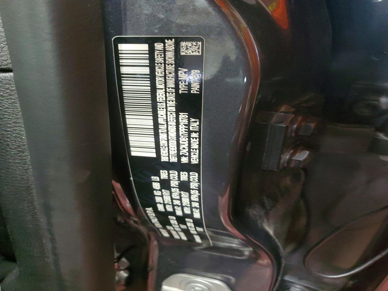 2023 JEEP RENEGADE LATITUDE photo 13
