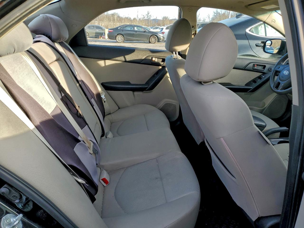 2012 KIA FORTE EX photo 10
