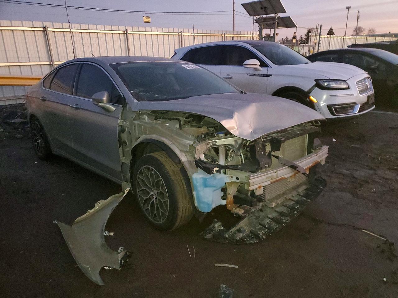 2016 FORD FUSION TITANIUM photo 4