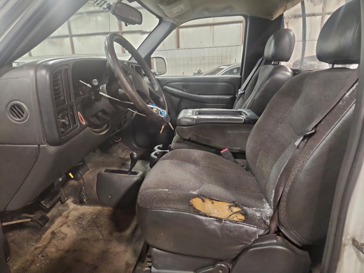 2005 CHEVROLET SILVERADO K1500 photo 7