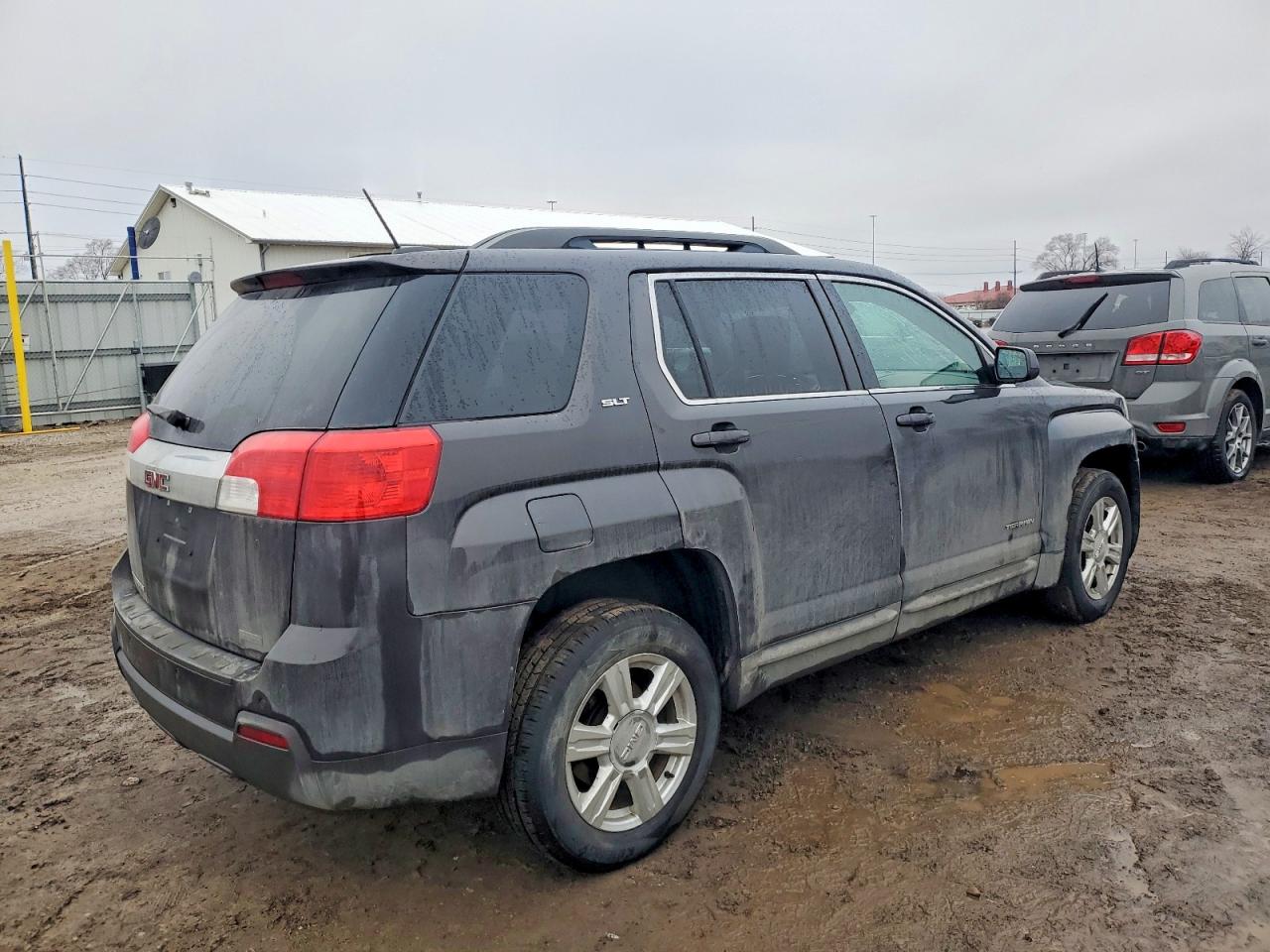 2015 GMC TERRAIN SLT photo 3